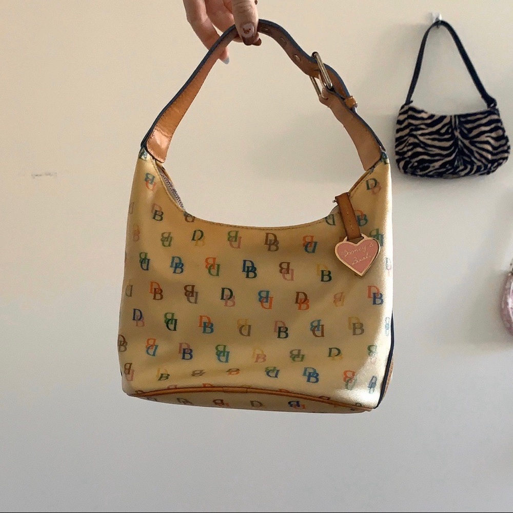 dooney and bourke bucket bag purse